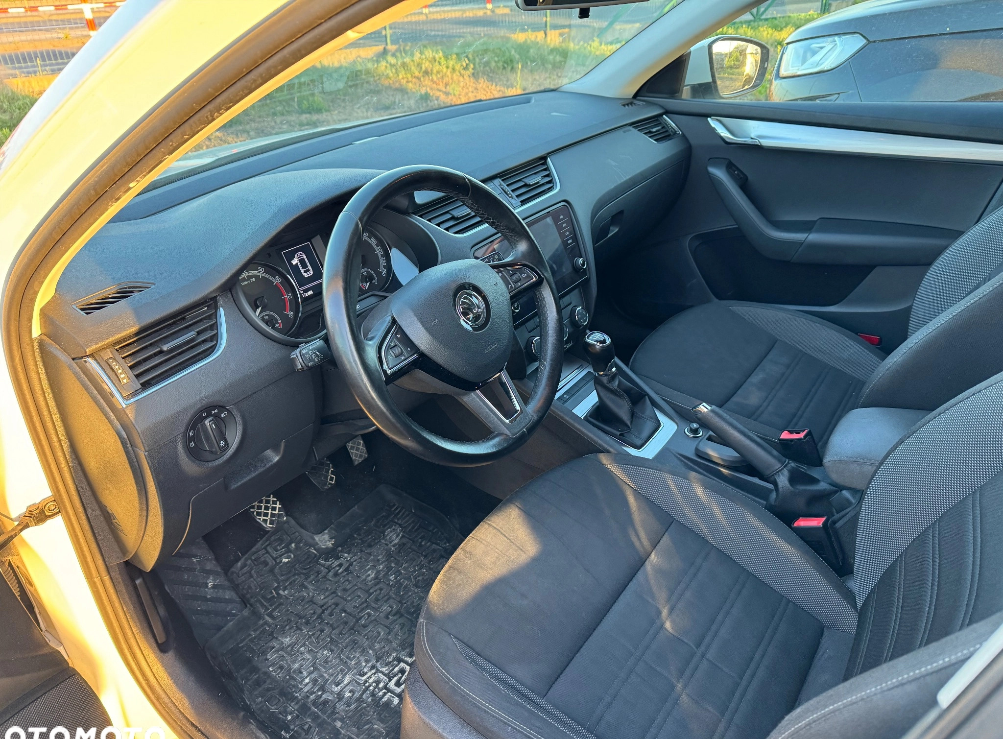 Skoda Octavia cena 37999 przebieg: 170000, rok produkcji 2018 z Lubień Kujawski małe 497